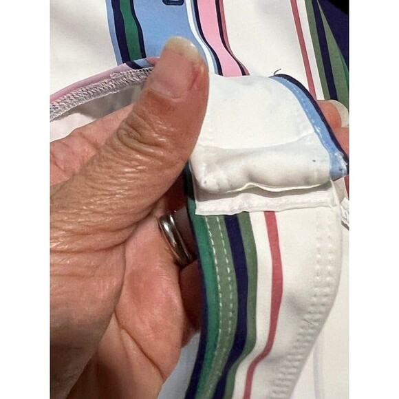 Guess logo Women's striped White/Pink scoop back thong Bodysuit snap closure EUC - Picture 6 of 11